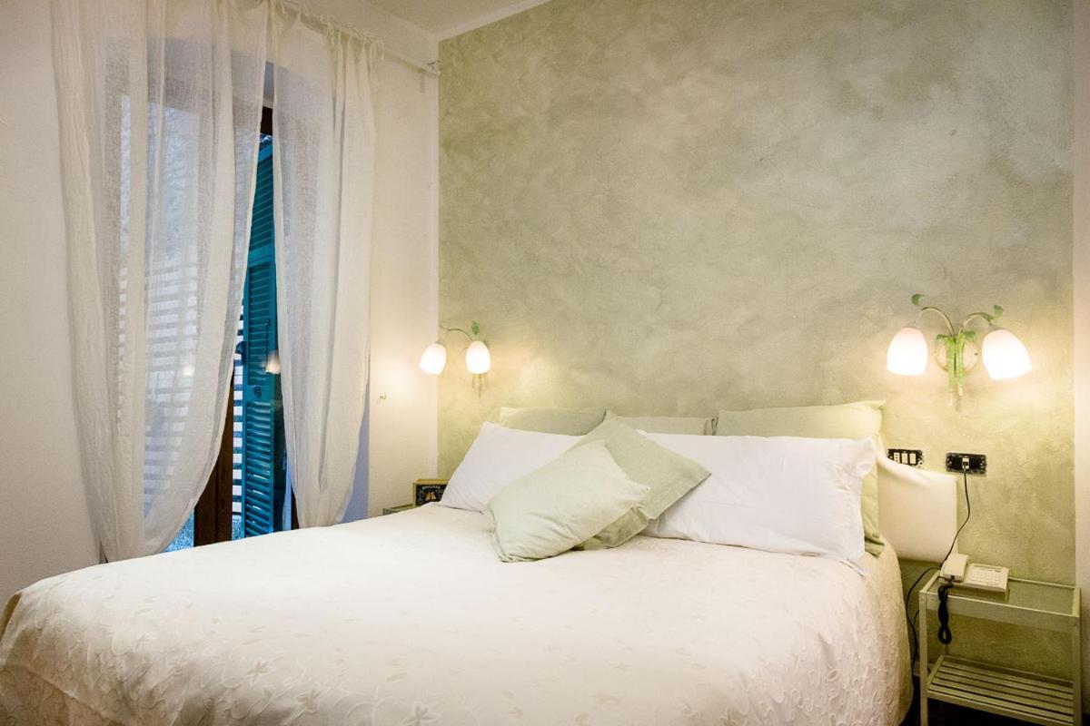 Marina Hotel 3*